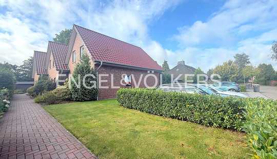 Bild von Modernes Reihenmittelhaus in Grafschaft