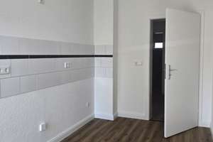 **Moderne 3-Zimmer-Wohnung mit Balkon – Erstbezug nach Modernisierung** – Frohnhauser Str. 242, 45144 Frohnhausen, Essen – Vorschaubild 3