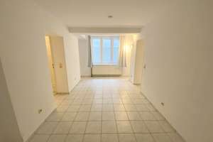 Tolles Studentenapartment in der Südstadt! Souterrain. Eigener Innenhof! Duschbad! EBK. – Argelanderstraße 86, 53115 Südstadt, Bonn – Vorschaubild 9