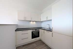 Helle, freundliche 4-Raumwohnung mit top Aussicht aus oberster Etage – Dr.-Salvador-Allende-Straße 14, 9119 Kappel, Chemnitz – Vorschaubild 5