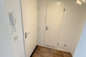 Zuhause mit 2,5 Zimmern in Duisburg – 47249 Wanheim-Angerhausen, Duisburg – Vorschaubild 2