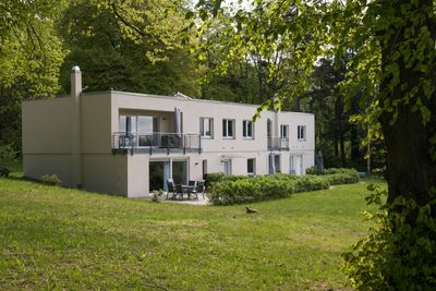 Rollstuhlgerechtes Refugium im Schloßpark des "Jagdschloss zu Hohen Niendorf" zum sofortigen Bezug