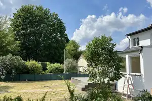 Saniertes freundliches Einfamilienhaus mit sechs Zimmern & Einbauküche  – Fliederblütenweg 11, 13127 Berlin – Vorschaubild 24