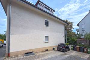 Tolle 4,5 Zimmer Etagenwohnung mit Stellplatz und Balkon – Die vollständige Adresse der Immobilie erhältst du vom Anbieter., 70197 Hasenberg, Stuttgart – Vorschaubild 4