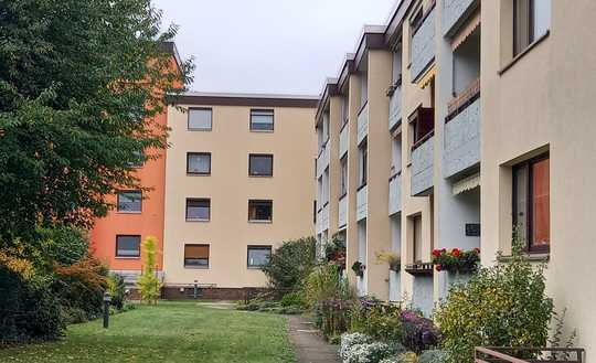 vermietete Uni-nahe 1-Zimmer Hochparterre-Wohnung mit separater EBK + Balkon