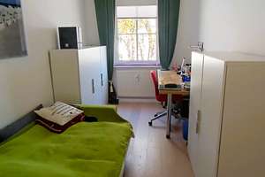 Gepflegt, mit Süd-Balkon nahe Park Babelsberg -provisionsfrei- – Die vollständige Adresse der Immobilie erhältst du vom Anbieter., 14482 Babelsberg Nord, Potsdam – Vorschaubild 7