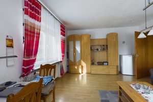 Gepflegtes 2 Familienhaus ohne Sanierungsstau - großes Grundstück - gute Lage – Odenwaldkreis – Vorschaubild 3
