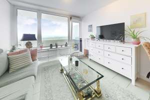 Gepflegte 2-Zimmer-Eigentumswohnung mit Panorama-Blick im 19. Stock in Köln-Poll – 51105 Poll, Köln – Vorschaubild 1