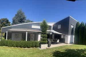 Wohlfühloase:  Architektenhaus mit Gewerbeanteil plus Bungalow  in ruhiger zentraler Lage – Die vollständige Adresse der Immobilie erhältst du vom Anbieter., 86165 Lechhausen-Ost, Augsburg – Vorschaubild 4