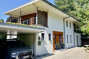 Architektenvilla im Herzen von Hamburg-Volksdorf – Die vollständige Adresse der Immobilie erhältst du vom Anbieter., 22359 Volksdorf, Hamburg – Vorschaubild 2