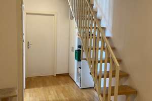 4-Raum Maisonette-Traum - Tageslichtbad mit Dusche und Wanne, Süd-Balkon, Galerie, Einzelgarage – Topasstraße 85, 4319 Engelsdorf, Leipzig – Vorschaubild 3
