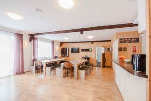 EFH mit Einliegerwohnung; Viel Platz in See- und Waldnähe, ideal auch für (Ferien-) Vermietung – Die vollständige Adresse der Immobilie erhältst du vom Anbieter., 79859 Schluchsee – Vorschaubild 3