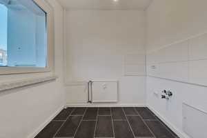 Gemütliche Wohnung mit Balkon *In Renovierung bis August* – Herzogswalder Straße 5, 1169 Dresden – Vorschaubild 3