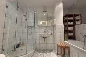 Life Style Townhouse im Herzen von Kaiserswerth! Junge 6-Zi-Stadtoase für Familien! – Die vollständige Adresse der Immobilie erhältst du vom Anbieter., 40489 Kaiserswerth, Düsseldorf – Vorschaubild 8