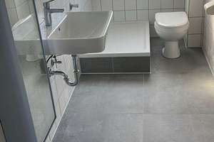 Frisch renovierte 2-Zimmer-Erdgeschosswohnung mit Wintergarten in Mannheim-Gartenstadt – 68305 Waldhof, Mannheim – Vorschaubild 4