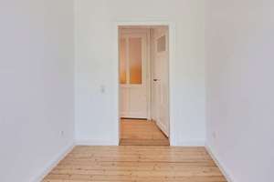Charmante 3-Zimmer-Eigentumswohnung mit großem Sonnenbalkon in gepflegtem Altbau – Die vollständige Adresse der Immobilie erhältst du vom Anbieter., 30165 Hainholz, Hannover – Vorschaubild 16