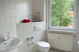 Altersgerechtes Wohnen mit Fahrstuhl und Balkon in den Moritzwiesen 5 Naumburg (Saale) – Moritzwiesen 5, 6618 Naumburg (Saale) – Vorschaubild 6