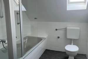 Lust auf ein Loft in Büren? 3-Zimmer Dachgeschoßwohnung mit spektakulären Ausblick auf  die Almeauen – Briloner Str. 32, 33142 Büren – Vorschaubild 10