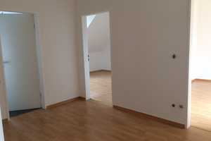 Helle, gepflegte 2 Zimmerwohnung im Dachgeschoss – Kölner Straße 145, 51149 Köln – Vorschaubild 6