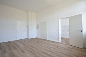 Bezugsfrei! Renoviertes Apartment zu vermieten – Hohle Straße 19a, 58091 Eilpe, Hagen – Vorschaubild 2