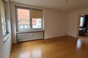 Bi-Sieker | Großzügige 5-ZKB im 2. OG (mit Balkon) – Detmolder Str. 202, 33604 Mitte, Bielefeld – Vorschaubild 3