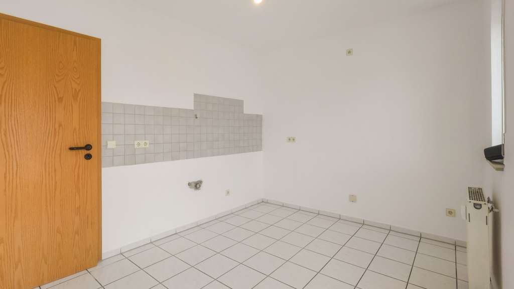 Immobilie in Ludwigshafen am Rhein - Solide Kapitalanlage inkl.TG-Stellplatz in gefragter Lage - Bild 4