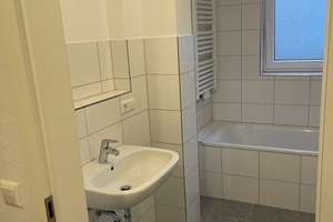 Lebendiges Stadtwohnen: 2-Zimmer-Wohnung in zentraler Lage