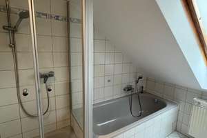 Modernisierte 3-Zimmer-Wohnung in Wiesbaden-Biebrich – Erich-Ollenhauer-Straße 211, 65199 Biebrich, Wiesbaden – Vorschaubild 11