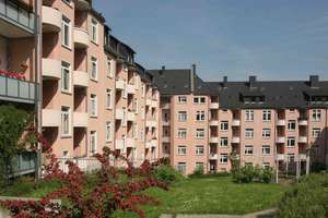 2 Zimmer mit Balkon zum schönen Innenhof