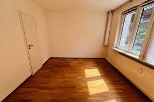 ***NETTE MIETER GESUCHT - TOLLE 2 ZIMMERWOHNUNG MIT EINBAUKÜCHE UND BALKON*** – Planetenstr. 13, 40223 Düsseldorf – Vorschaubild 5