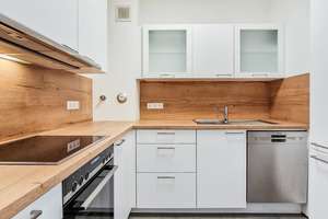 Zentrale 3,5-Zimmer-Wohnung mit Grünblick und zwei sonnigen Balkonen – Die vollständige Adresse der Immobilie erhältst du vom Anbieter., 70176 Feuersee, Stuttgart – Vorschaubild 10