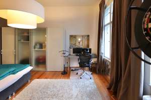 BESTLAGE NÄHE KU´DAMM & LUDWIGKIRCHPLATZ - MODERN MIT ALTBAUCHARME - HELL & RUHIG – Uhlandstr. 144 tt, 10719 Wilmersdorf, Berlin – Vorschaubild 8
