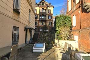 Elegantes Altbauensemble (denkmalgeschützt)
in Wiesbaden – nachhaltiges Investment – Die vollständige Adresse der Immobilie erhältst du vom Anbieter., 65195 Nordost, Wiesbaden – Vorschaubild 9