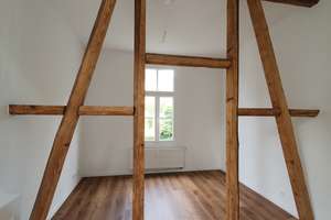 Moderne und großzügige Maisonette-Wohnung mit 4 Zimmern in zentraler Lage **Solingen Gräfrath** – In der Freiheit 10, 42653 Gräfrath, Solingen – Vorschaubild 3