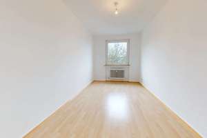 Ostertor/  Großzügige 3-Zimmer-Wohnung mit Balkon und toller Aussicht in zentraler Lage – Die vollständige Adresse der Immobilie erhältst du vom Anbieter., 28203 Ostertor, Bremen – Vorschaubild 3