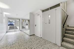 Elegant am Zoopark: modernisierte 5,5-Zi.-Whg., 2 Bäder, großer Balkon, Aufzug – Die vollständige Adresse der Immobilie erhältst du vom Anbieter., 40239 Düsseltal, Düsseldorf – Vorschaubild 13
