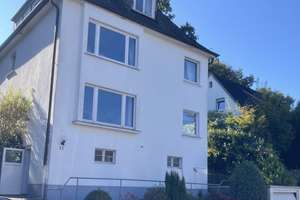 Stadtvilla am Rosterberg in Siegen – Die vollständige Adresse der Immobilie erhältst du vom Anbieter., 57074 Siegen, Siegen – Vorschaubild 1