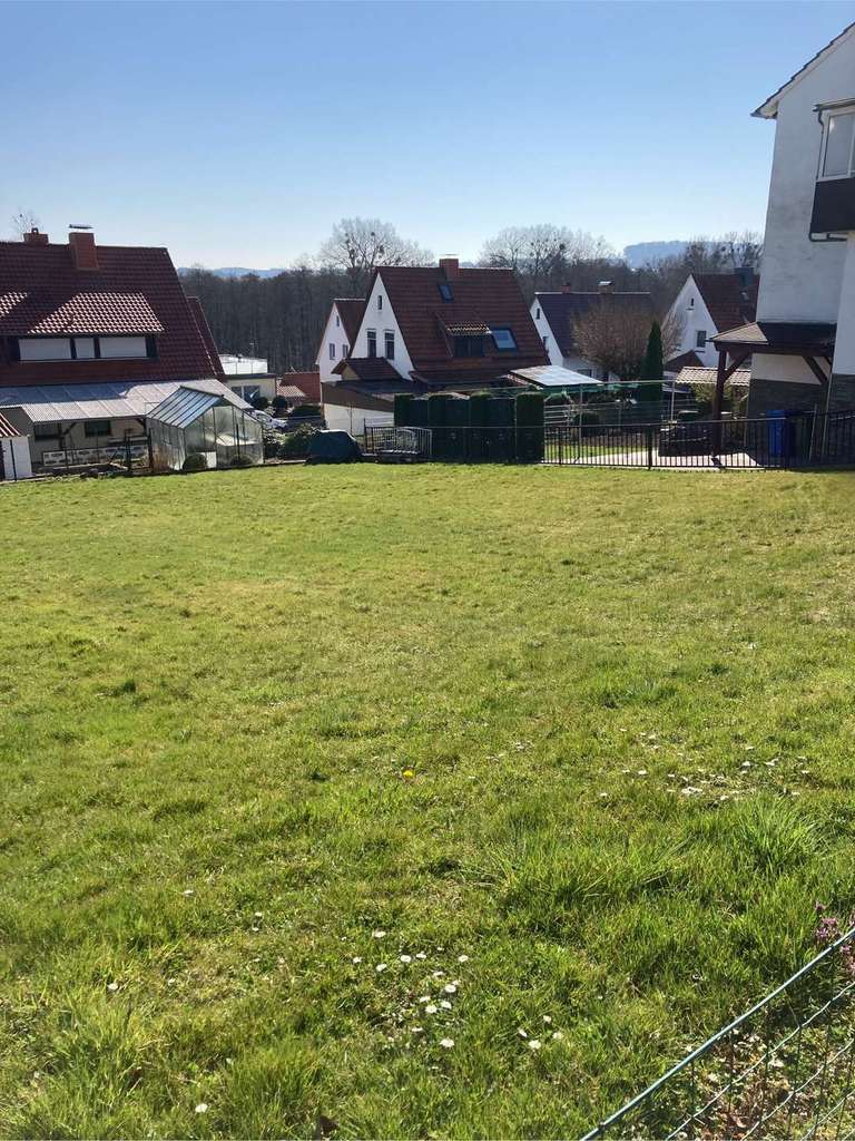Immobilie in Adelebsen - Mit Grundstück: Das Einfamilienhaus mit dem schönen Satteldach in Adelebsen - Bild 1