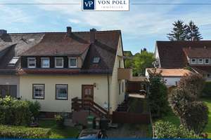 Gepflegte Doppelhaushälfte mit viel Fläche und schön angelegtem Garten! – 91522 Schalkhausen, Ansbach – Vorschaubild 1
