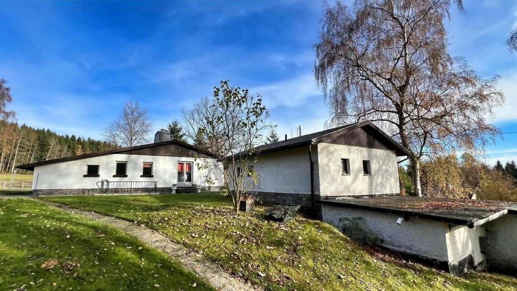 Immobilie in Grünhain-Beierfeld - In ruhiger Lage mit toller Aussicht - Bild 2