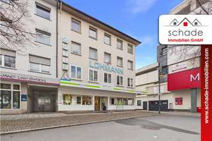 SCHADE IMMOBILIEN - Renommiertes Wohn- und Geschäftshaus in bester Lage am Maiplatz! – Die vollständige Adresse der Immobilie erhältst du vom Anbieter., 58840 Plettenberg – Vorschaubild 1