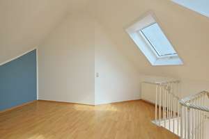 Maisonette-Highlight: Galerie, Südbalkon, TG-Stellplatz – Die vollständige Adresse der Immobilie erhältst du vom Anbieter., 71277 Rutesheim – Vorschaubild 5