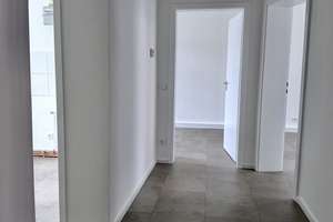 Nähe Fiedelerplatz: Perfekt sanierte 3-Zi.-Whg. im soliden Altbau. ERSTBEZUG! – Die vollständige Adresse der Immobilie erhältst du vom Anbieter., 30519 Döhren, Hannover – Vorschaubild 6