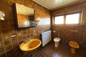 Gepflegtes freistehendes Einfamilienhaus mit viel Platz für die Familie mit Garage und Garten. – Die vollständige Adresse der Immobilie erhältst du vom Anbieter., 66571 Eppelborn – Vorschaubild 12