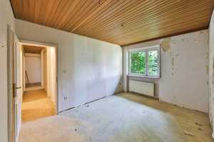Zweifamilienhaus in toller Lage mit viel Potenzial in Nürnberg - Fischbach  – Nürnberg – Vorschaubild 9