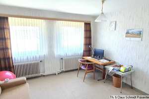 ***Reserviert*** Gepflegtes Klinkerhaus mit 2 Garagen und großem Grundstück in Rastede – Ammerland (Kreis) – Vorschaubild 10
