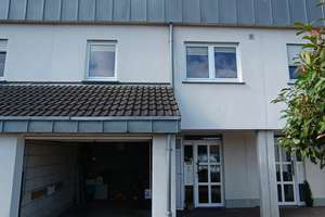 Familienfreundliches Niedrigenergiehaus in Velbert – Am Karrenberg 1A, 42553 Neviges, Velbert – Vorschaubild 1