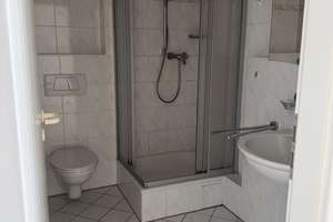 Helle 3 Zimmer Wohnung mit Balkon, Parkett und Garage in guter Lage – Waldstraße 180, 65197 Biebrich, Wiesbaden – Vorschaubild 16