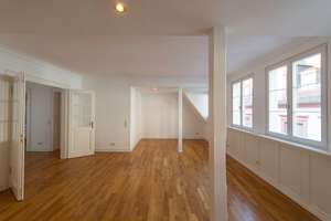Stilvolle 2-Zimmer-Altstadtwohnung mit Balkon – Ruhige Lage im Herzen von Heidelberg – Steingasse 16a, 69117 Altstadt, Heidelberg – Vorschaubild 5
