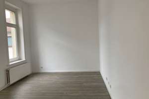 Helle 2 Zimmer Wohnung mit Einbauküche in ruhiger Lage im Philosophenviertel – Die vollständige Adresse der Immobilie erhältst du vom Anbieter., 30625 Kleefeld, Hannover – Vorschaubild 3